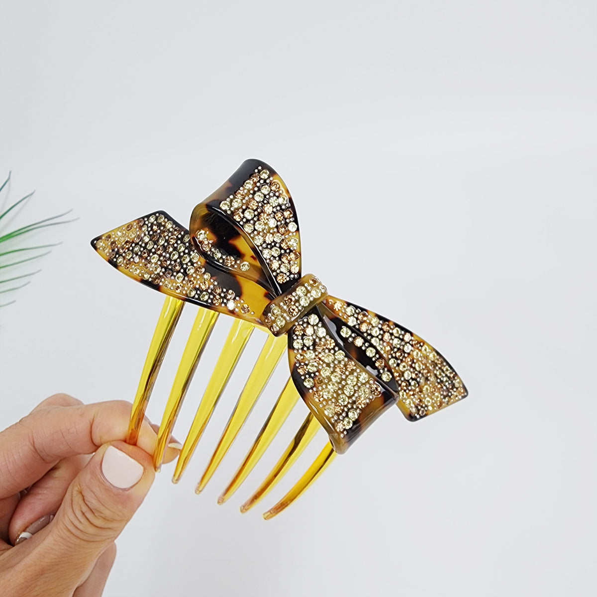 Wind Bow Cubic Long Hair Comb Pin 4.6 in – Tortoise Shell, French Pin