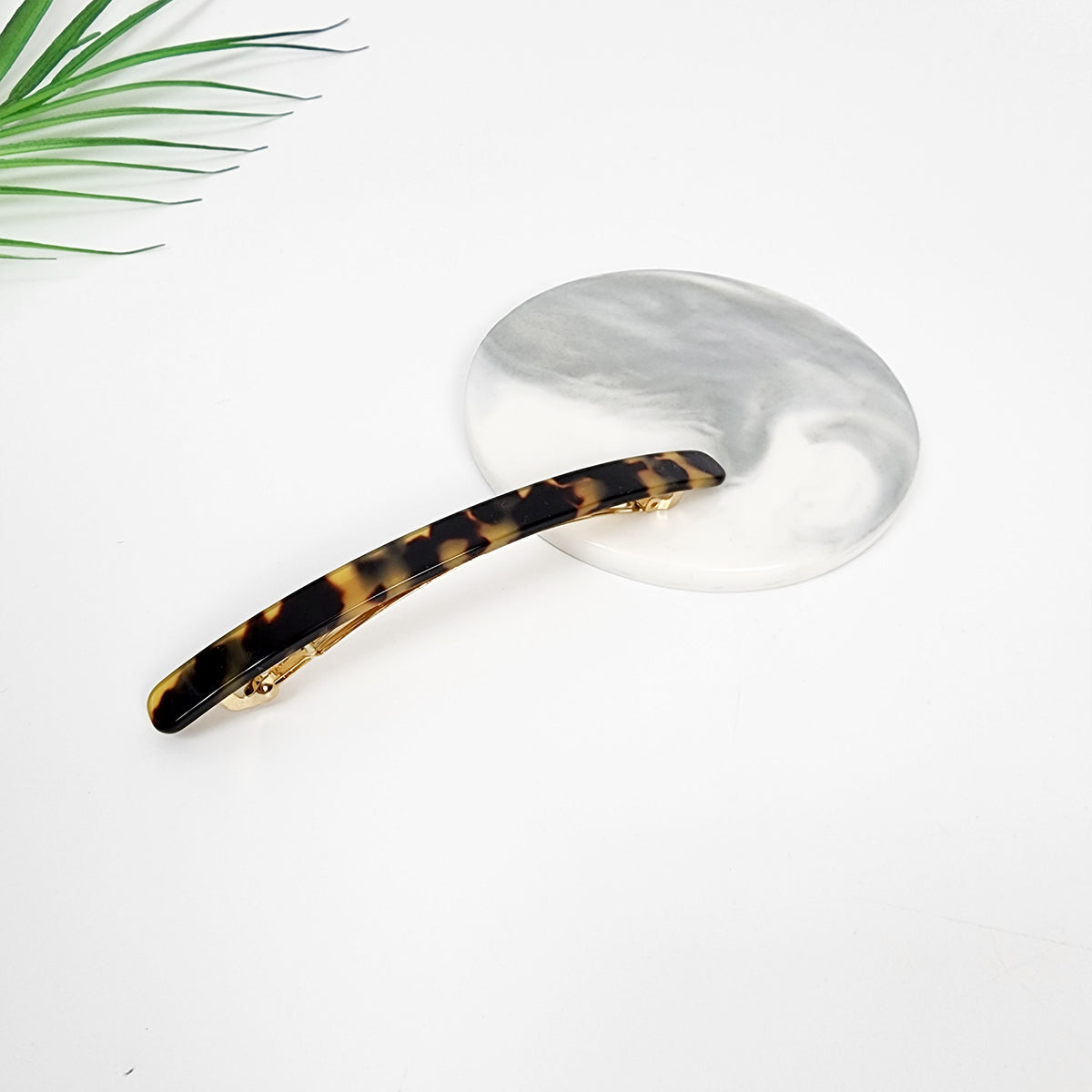 Straight Long Hair Barrette 4.3 in – 2 Leopard Brown