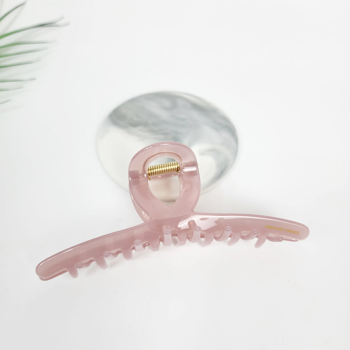 Twist Wire Jumbo Hair Claw Clip 5.3 in – 1 Pure Baby Pink