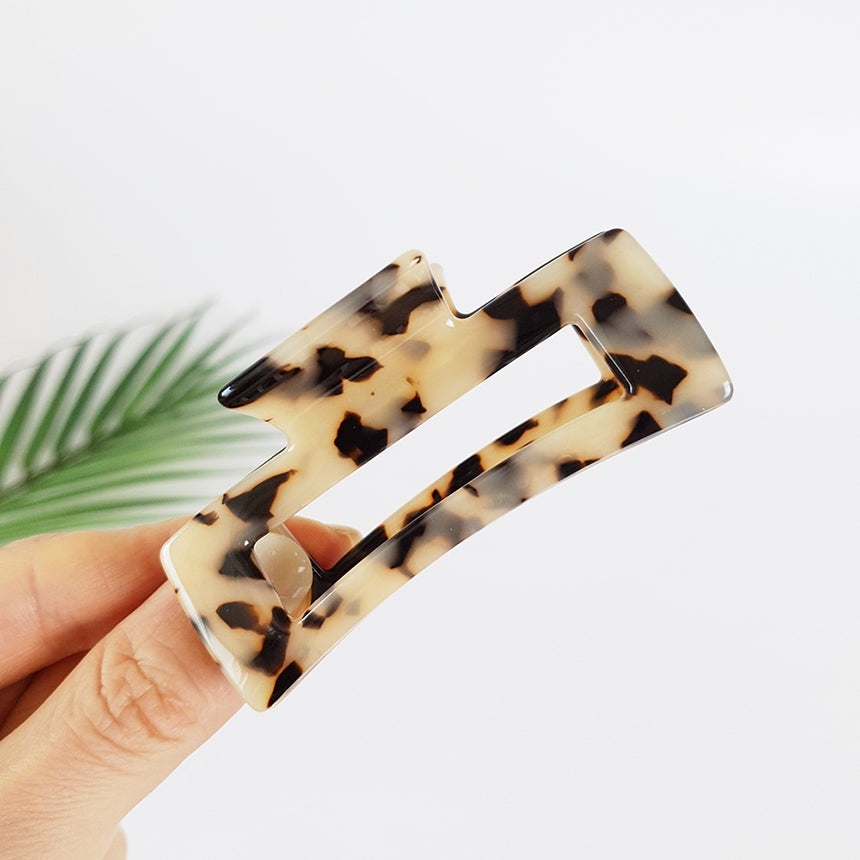 Square Hair Claw Clip 3.9 in – Long Square Medium / 2 Leopard Beige