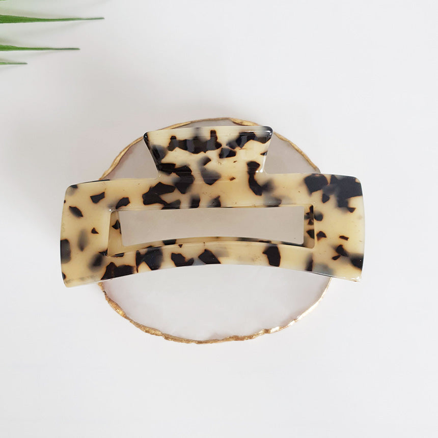 1 Leopard Beige