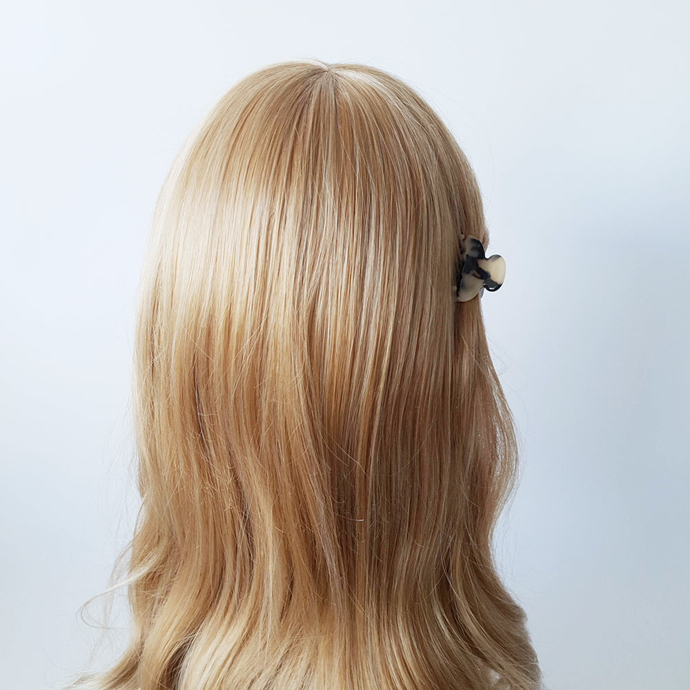 Half Moon Small Hair Claw Clip 2.8 in – Tortoise Shell, French-style