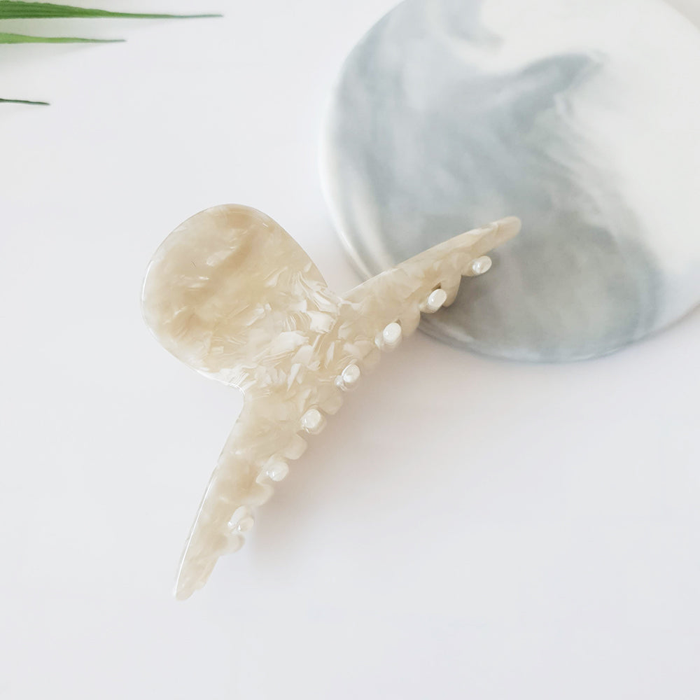 Elle Ribbon Medium Hair Claw Clip – 4 Marble Ivory