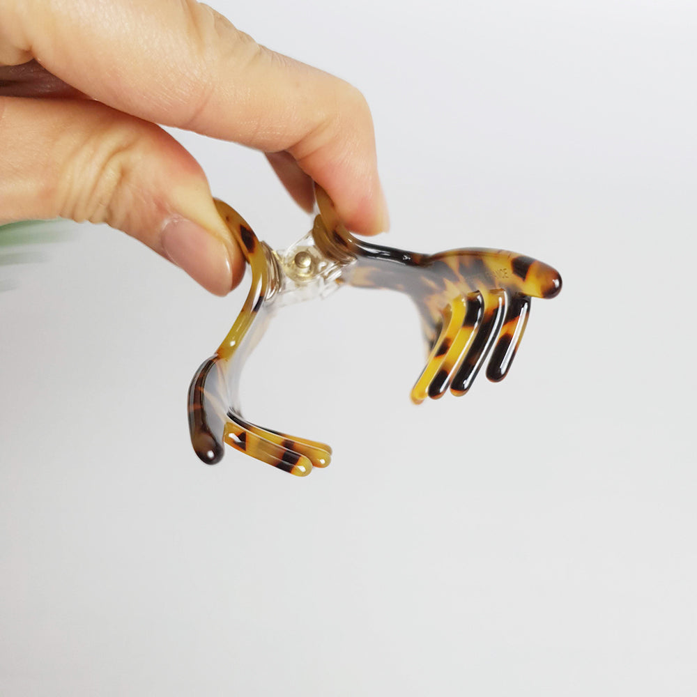 Elle Ribbon Medium Hair Claw Clip 3.7 in – Tortoise Shell, French-style
