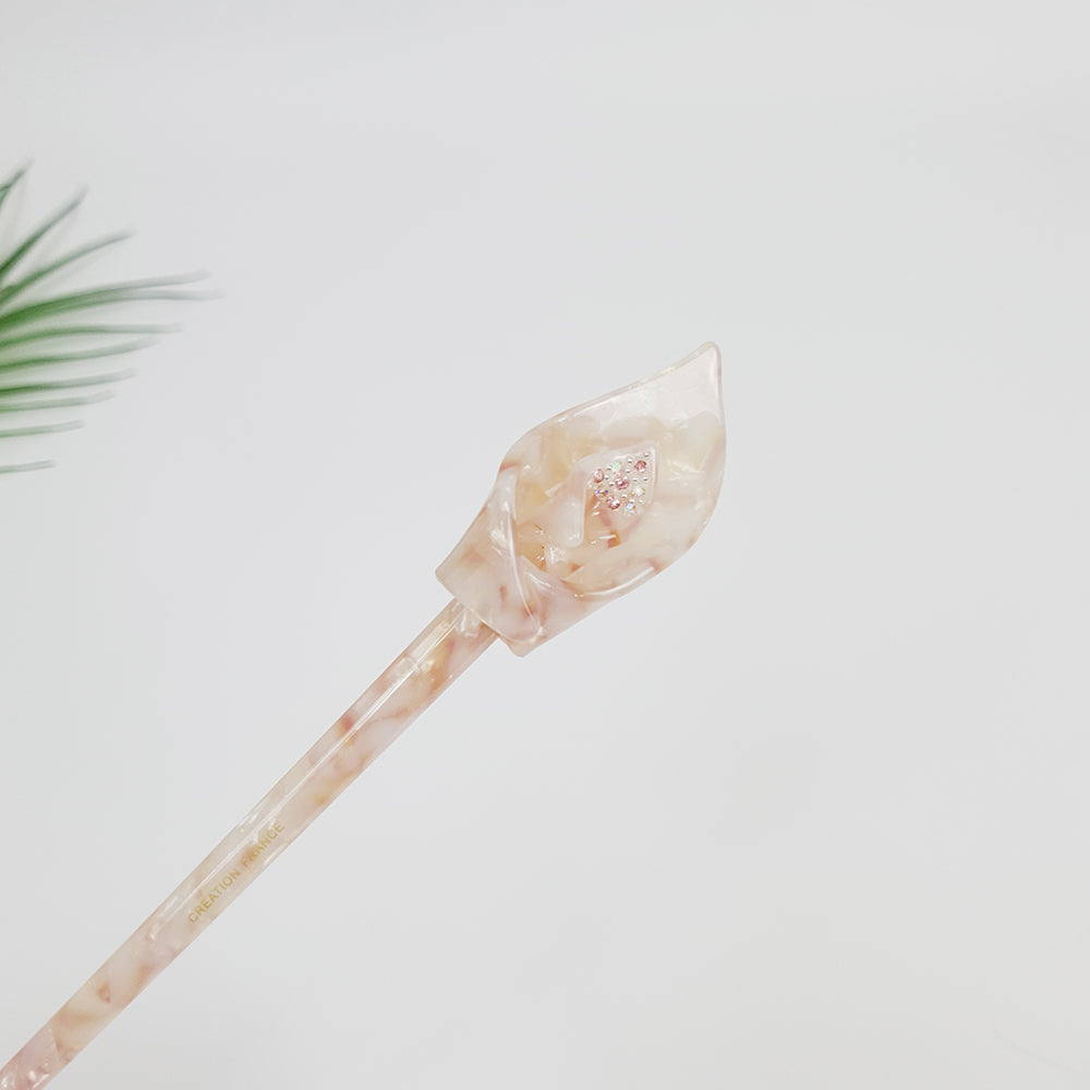 Flower Bud Hair Stick – 5 Marble Pink