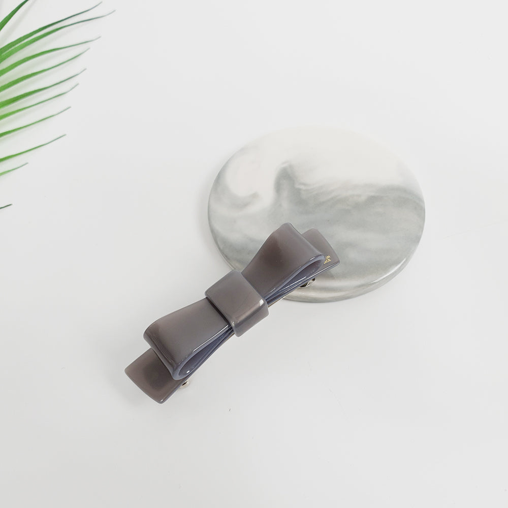 Bow Tie Hair Barrette 3.5 in – 10 Pure Grey