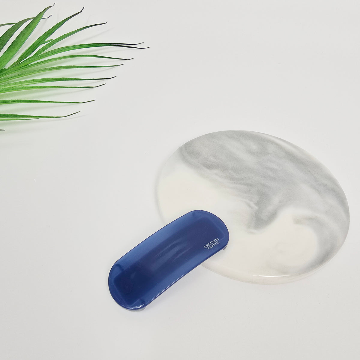 Rounded Square Snap Clip 2.2 in – 12 Pure Blue