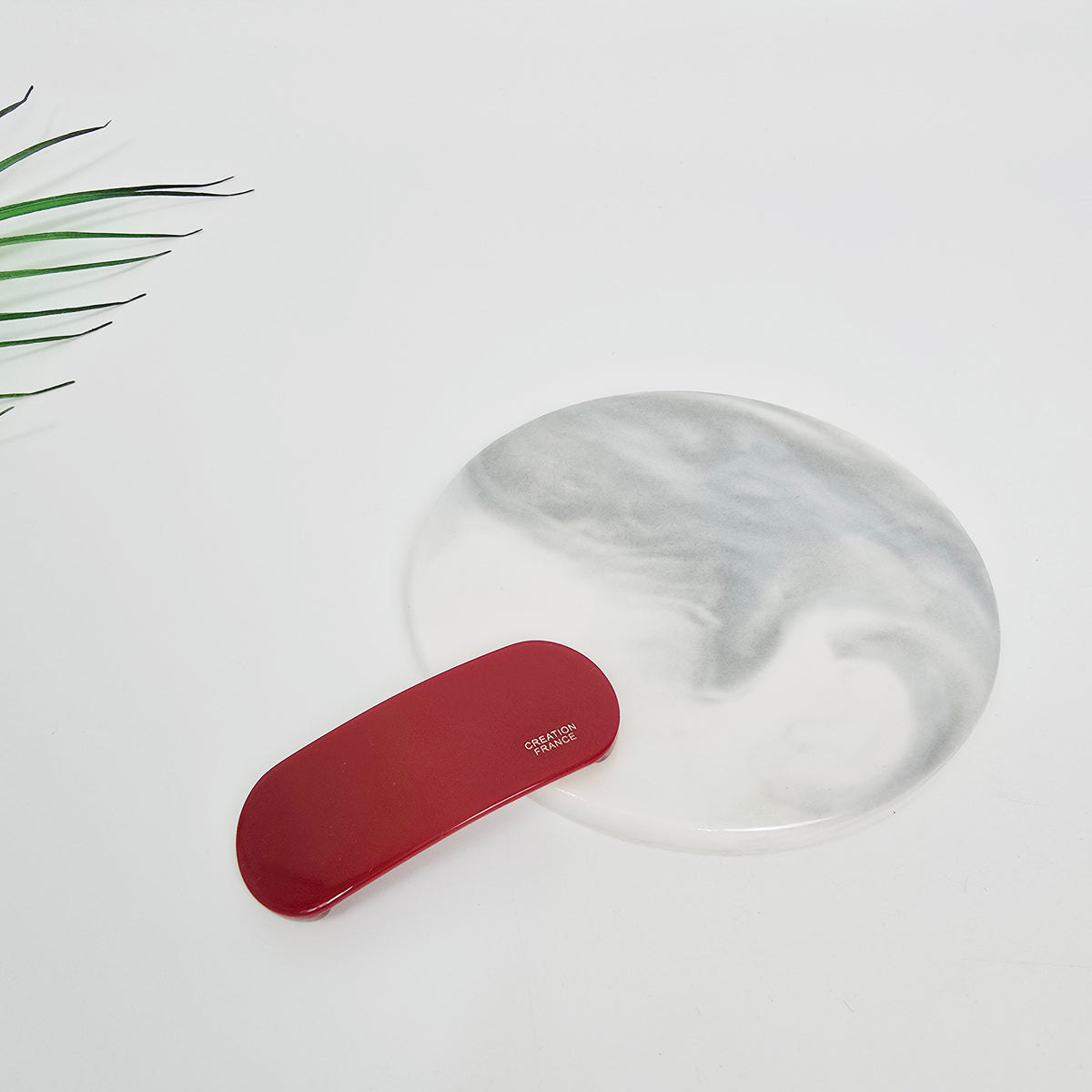 Rounded Square Snap Clip 2.2 in – 16 Pastel Red
