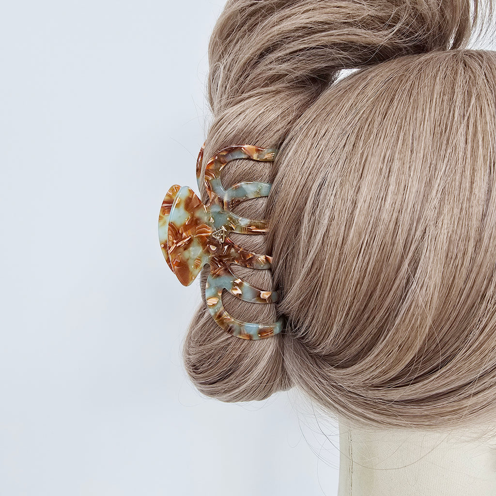 Volume Medium Hair Claw Clip 3.9 in – Tortoise Shell, French-style