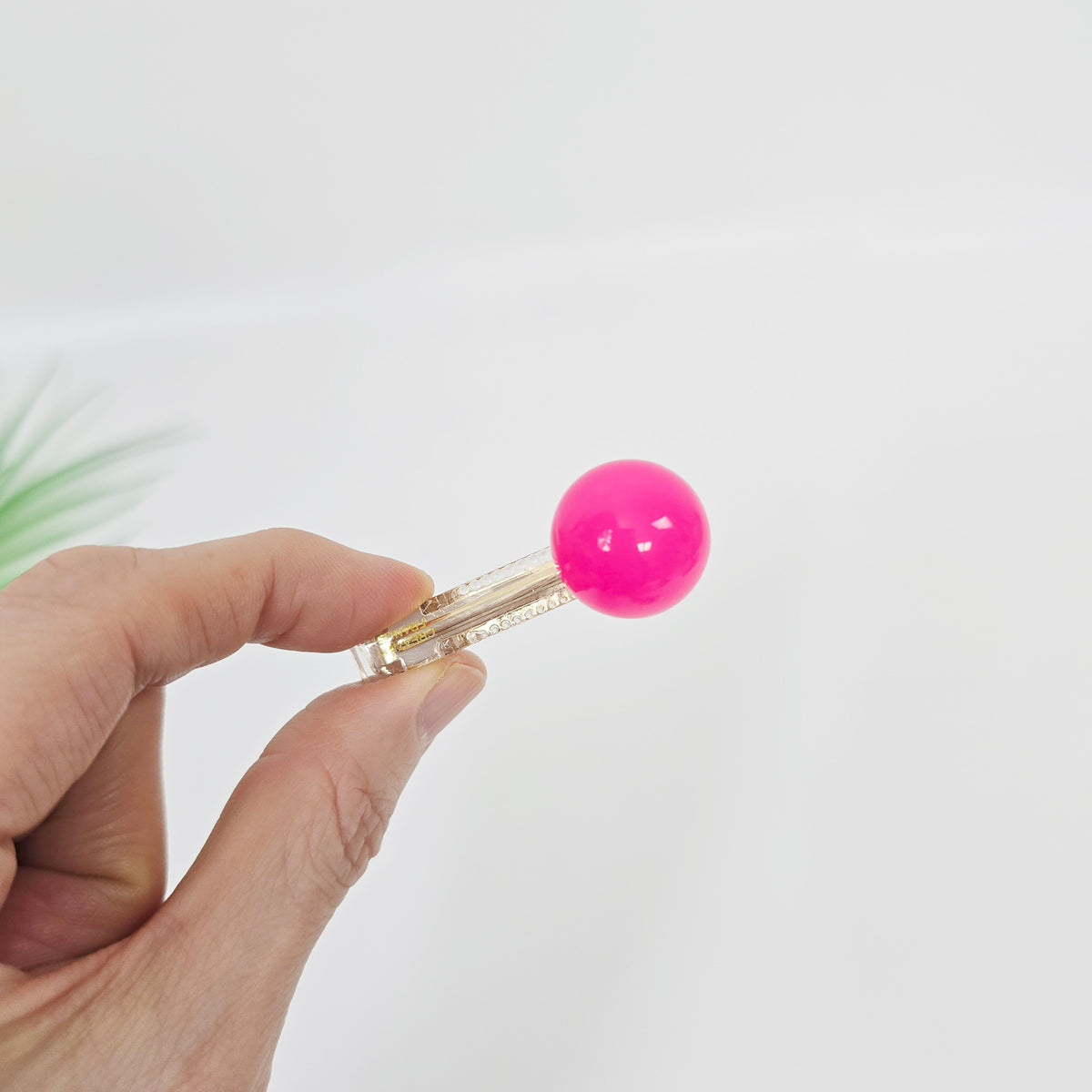Jelly Ball Mini Alligator Hair Clip 2.0 in – Solid Bead, French-style