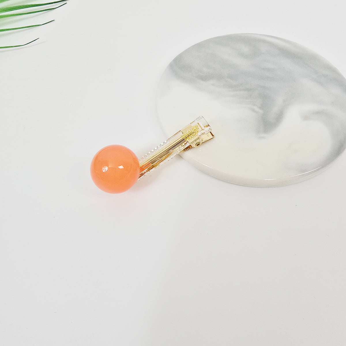 Jelly Ball Mini Alligator Hair Clip 2.0 in – Solid Bead, French-style