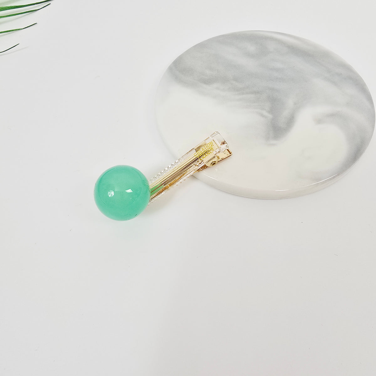 Jelly Ball Mini Alligator Hair Clip 2.0 in – Solid Bead, French-style
