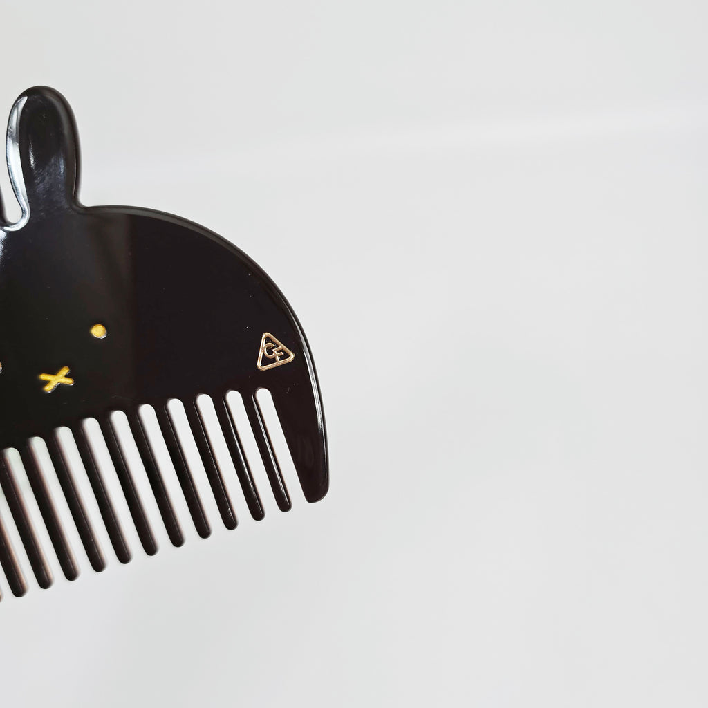 Bunny Pocket Hair Comb 3.3 in – Tortoise Shell, Marble, Solid, French-style