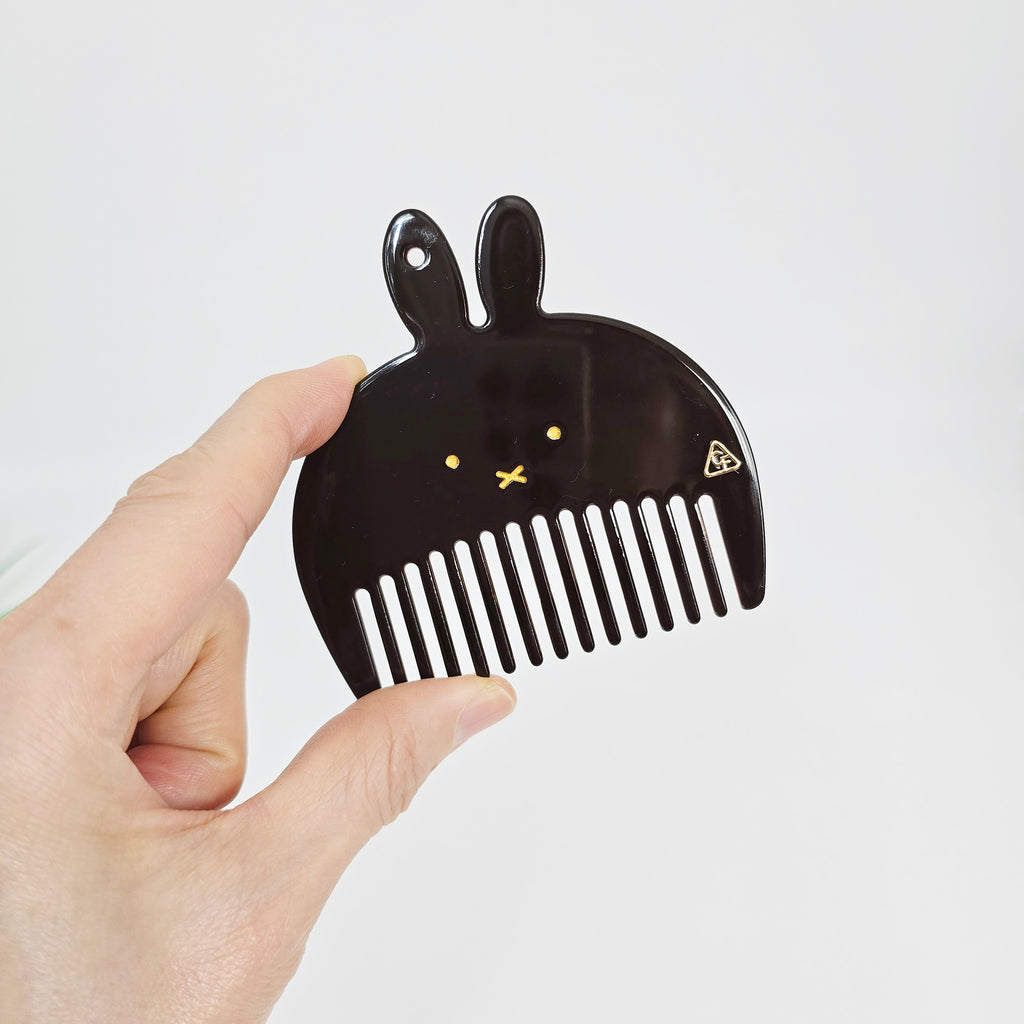 Bunny Pocket Hair Comb 3.3 in – Tortoise Shell, Marble, Solid, French-style