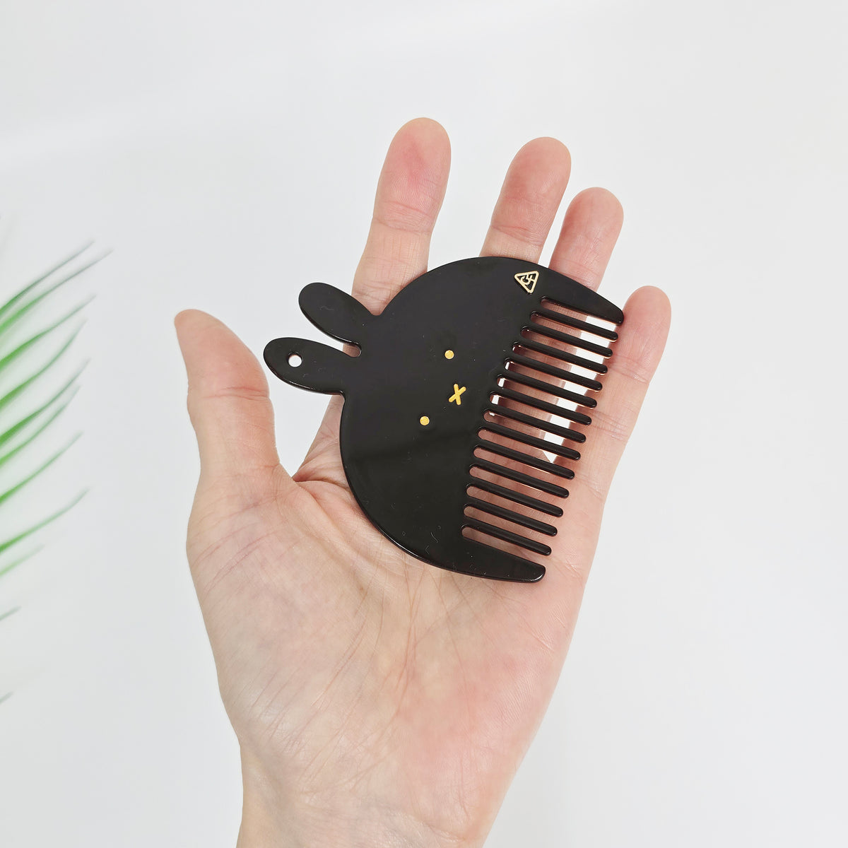 Bunny Pocket Hair Comb 3.3 in – Tortoise Shell, Marble, Solid, French-style