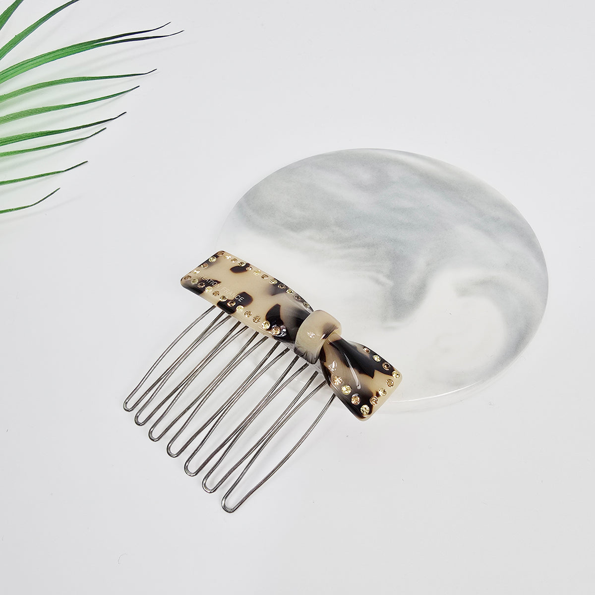 Bow Tie Cubic Slim Hair Comb Pin 2.4 in – Tortoise Shell, Art, French Pin