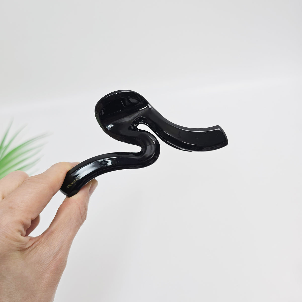 Wave Jumbo Hair Claw Clip 4.9 in – 7 Pure Black