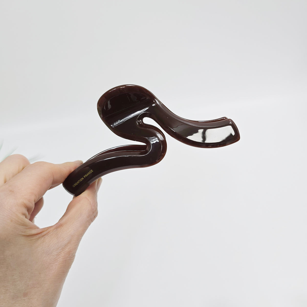 Wave Jumbo Hair Claw Clip 4.9 in – 6 Pure Dark Brown