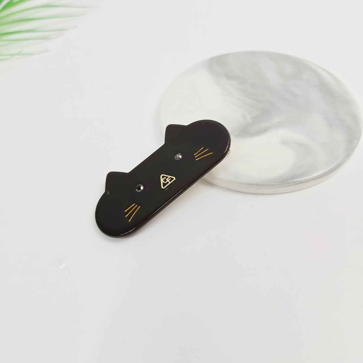 Cat Face Alligator Hair Clip 2.5 in – Tortoise Shell, Solid, French-style