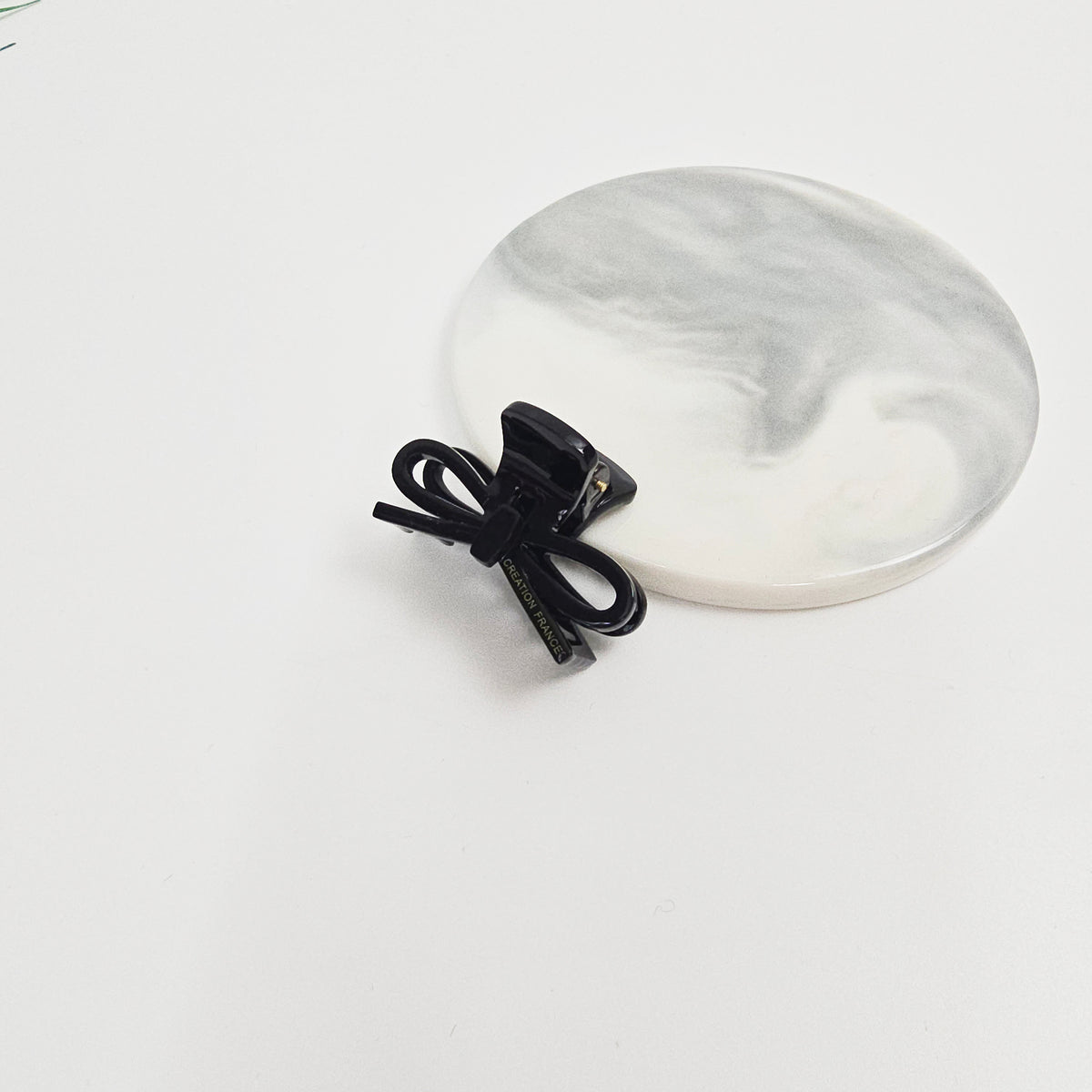 Ribbon Mini Hair Claw Clip 1.6 in – 19 Pure Black