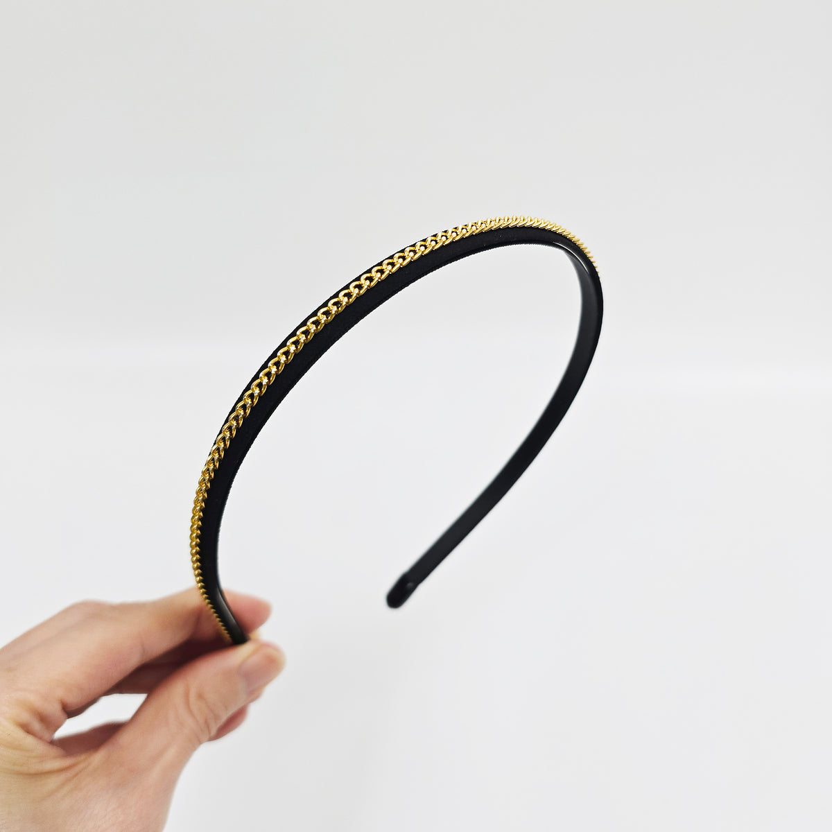 Slim Chain Thin Headband 0.3 in wide – Metal Chain on Black, French-style