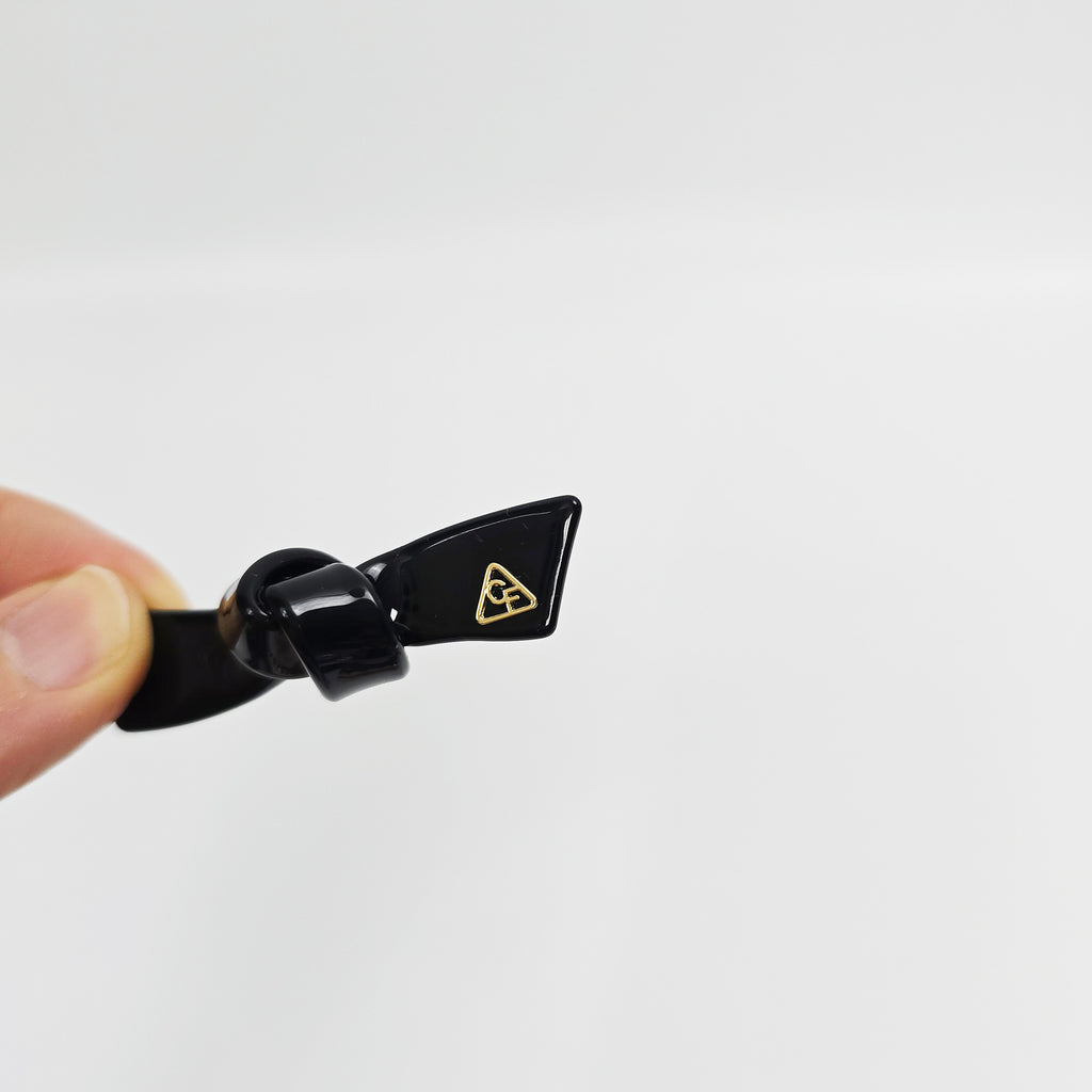 Triangle Knot Mini Alligator Hair Clip 2.4 in – Tortoise Shell, Aurora