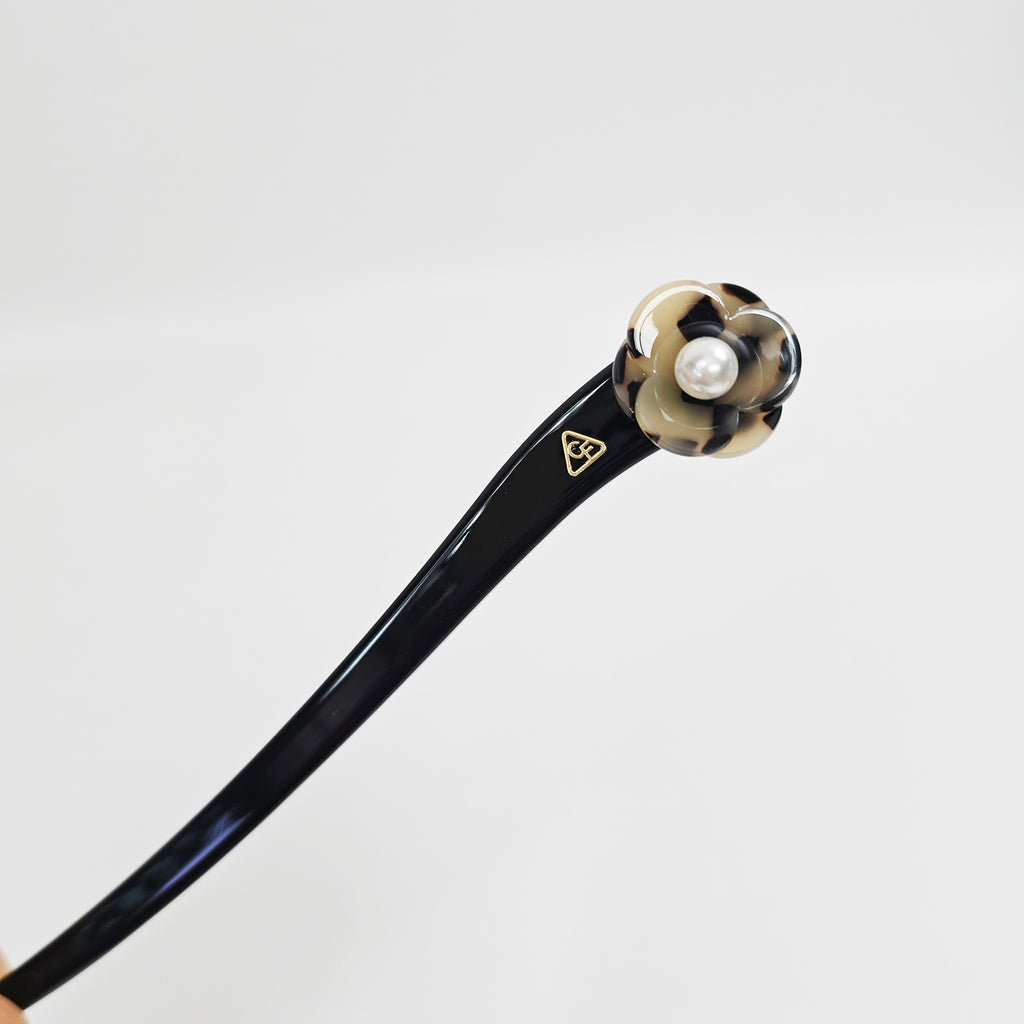 Pansy Pearl Hair Stick 7.1 in – Tortoise Shell, Pastel, French Pin