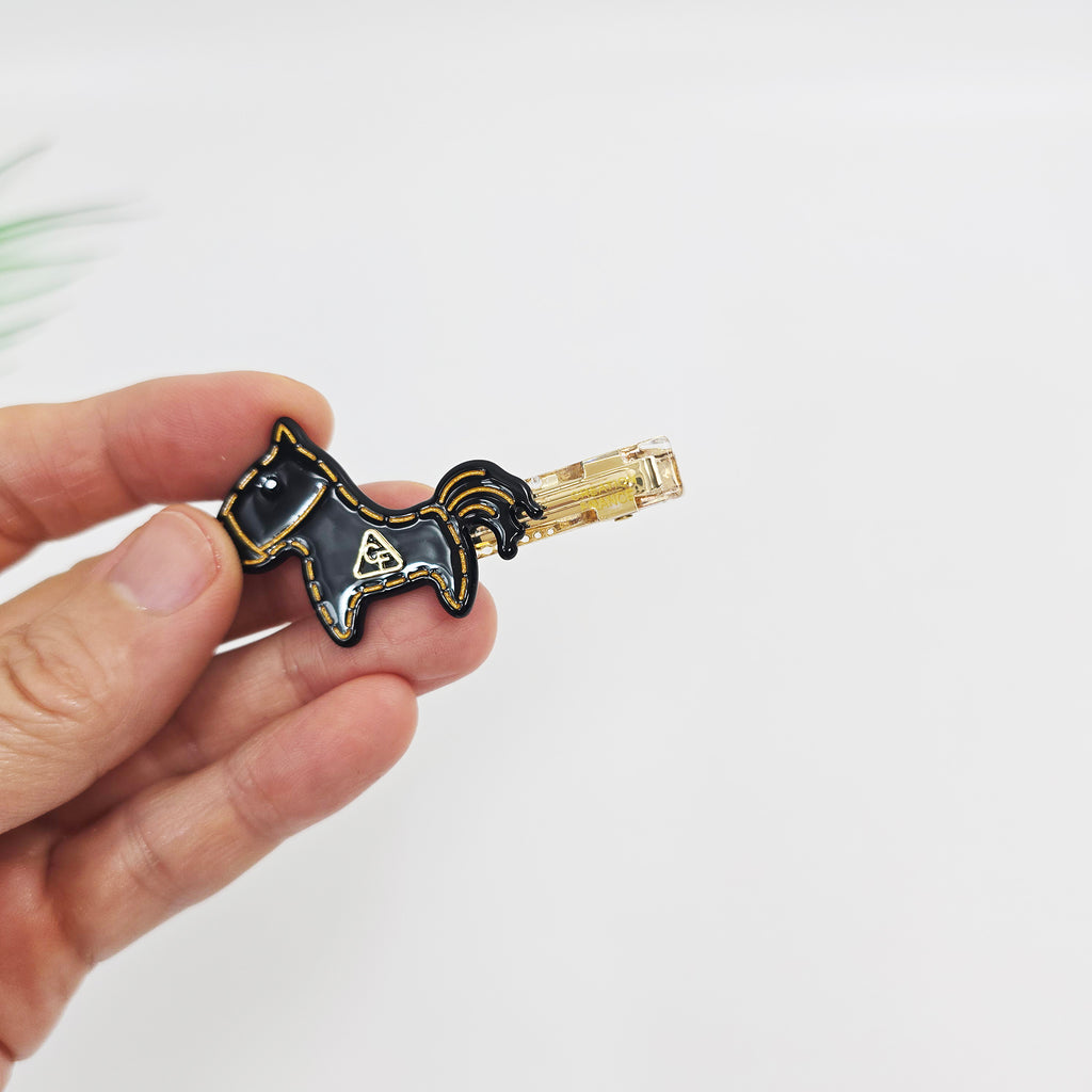 Pony Mini Alligator Hair Clip 2.4 in – Gold Stitch, French-style
