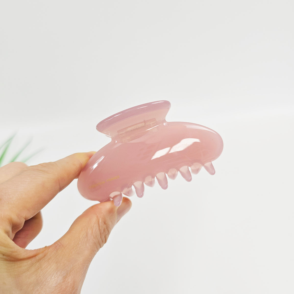 Half Moon Medium Hair Claw Clip 3.5 in – 5 Pure Indie Pink