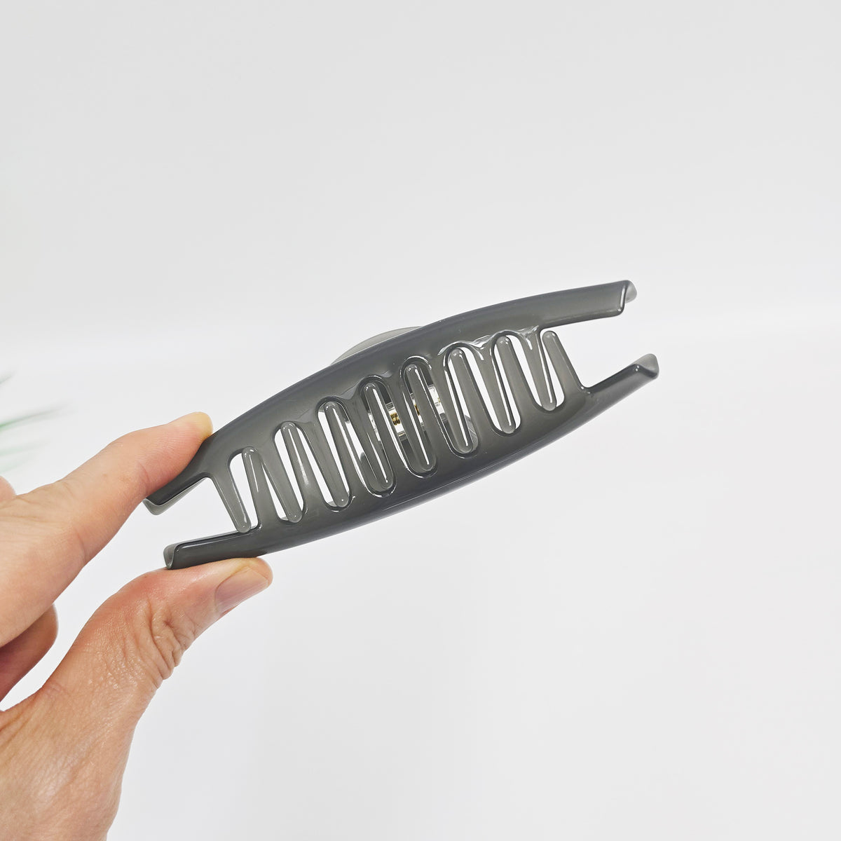 Curve Large Hair Claw Clip 4.5 in – Solid Glossy, French-style, for Updos