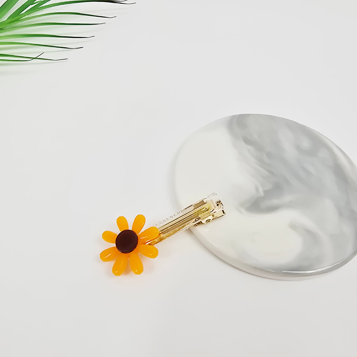 Sunflower Mini Alligator Hair Clip 2.2 in – Pastel & Clear, French Pin