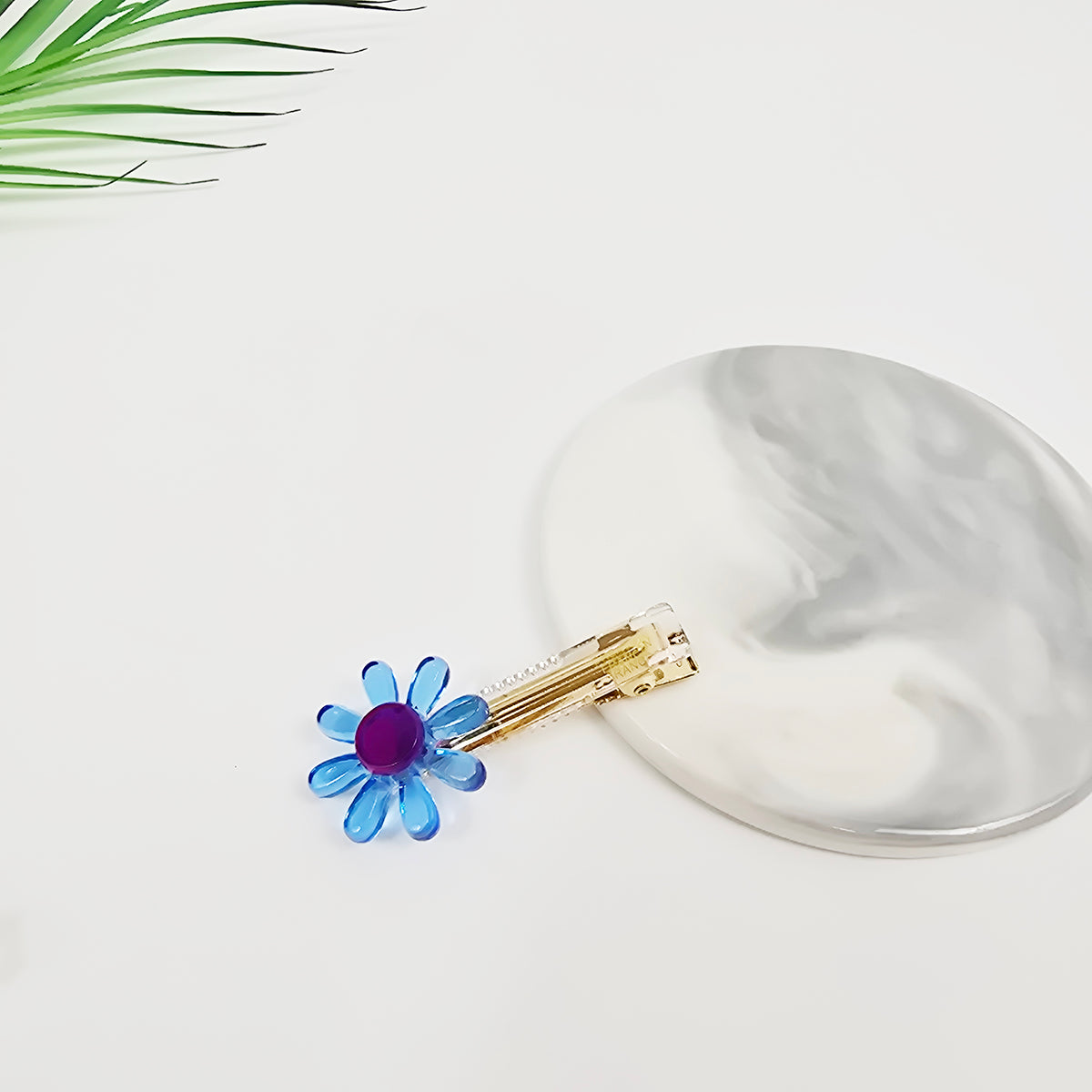 Sunflower Mini Alligator Hair Clip 2.2 in – Pastel & Clear, French Pin