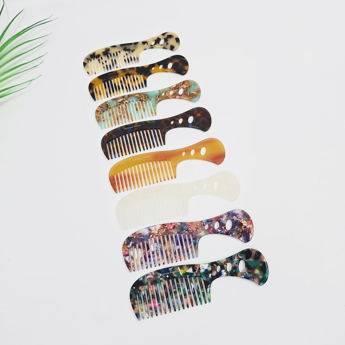 Handle Pocket Hair Comb 4.5 in – Tortoise Shell Marble, French-style