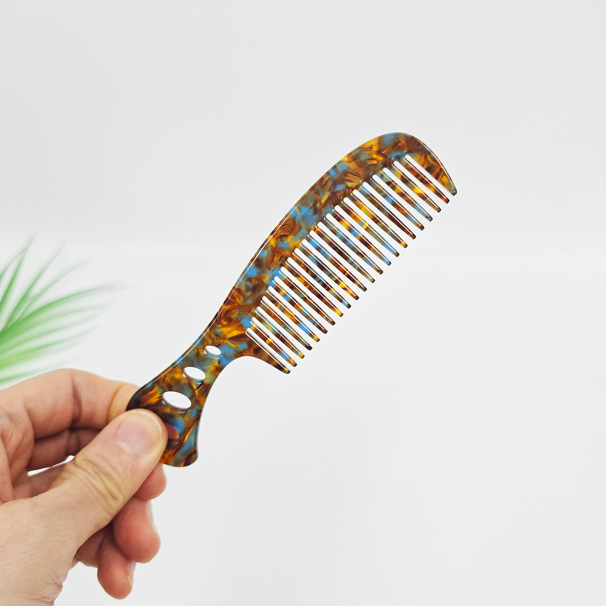Handle Medium Hair Comb 5.3 in – Tortoise Shell Marble, French-style