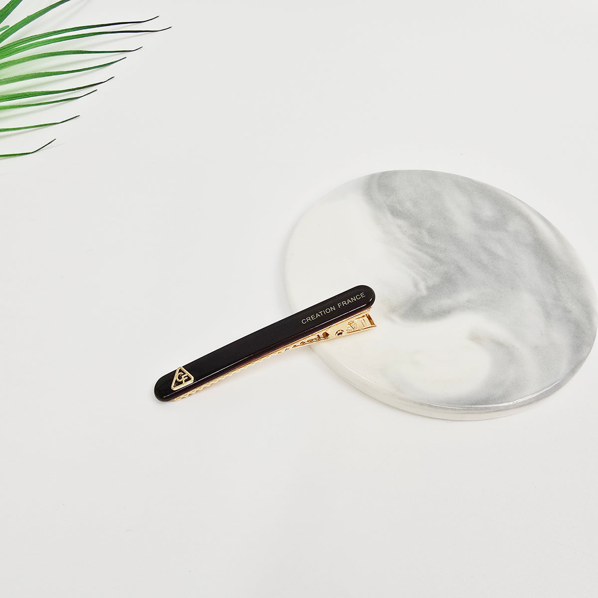 Flat Slim Alligator Hair Clip 2.6 in – Tortoise Shell & Solid, French Pin