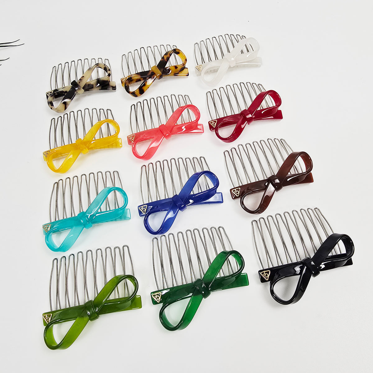 Flow Bow Mini Hair Comb Pin 2.6 in – Solid & Tortoise Shell, French Pin