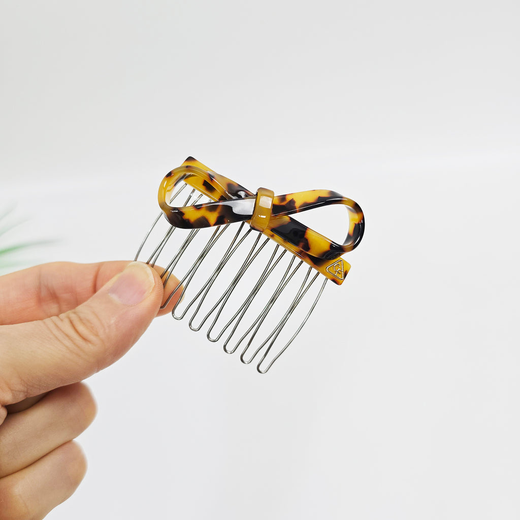 Flow Bow Mini Hair Comb Pin 2.6 in – Solid & Tortoise Shell, French Pin