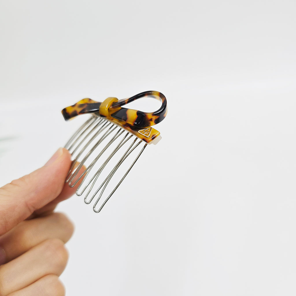 Flow Bow Mini Hair Comb Pin 2.6 in – Solid & Tortoise Shell, French Pin