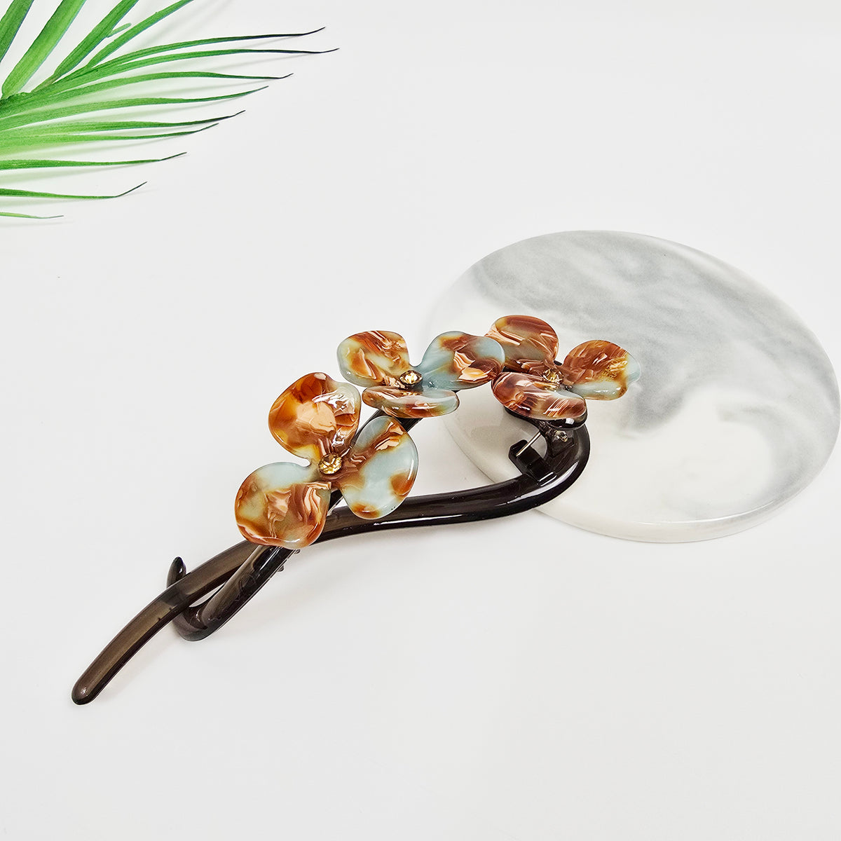 Flower Large Banana Clip 4.6 in – Aurora & Pastel, Cubic, French-style