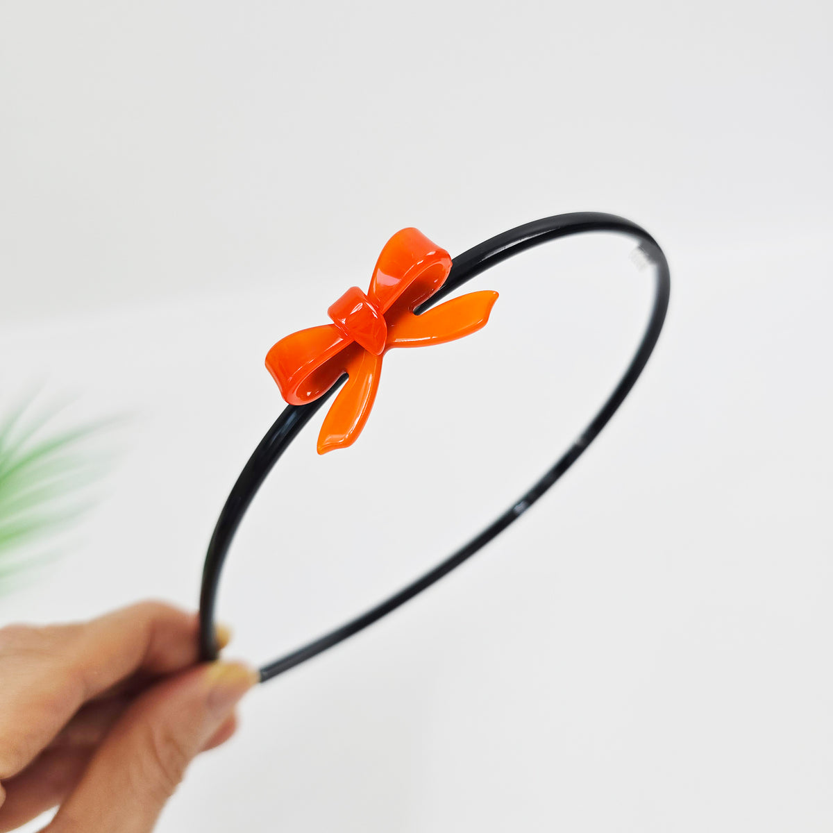Petite Bow Thin Headband 0.2 in wide – 3D Mini Bow, 16 Colors, French-style