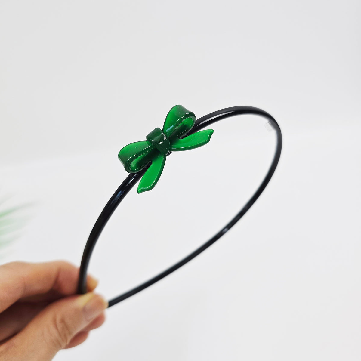 Petite Bow Thin Headband 0.2 in wide – 3D Mini Bow, 16 Colors, French-style