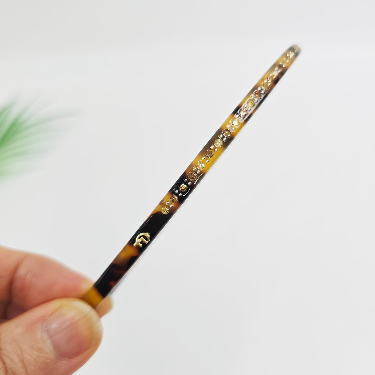 Slim Cubic Thin Headband 0.2 in wide – Mini Crystals, Tortoise & Solid