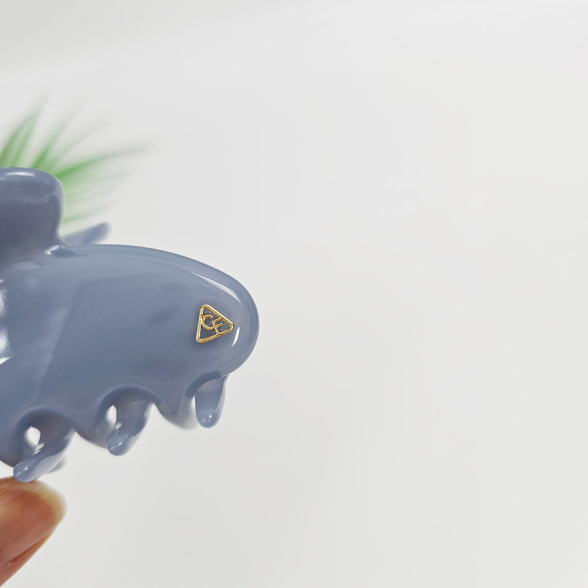 Lumiel Half Moon Medium Hair Claw Clip 3.5 in – Glossy Marble, New Colors