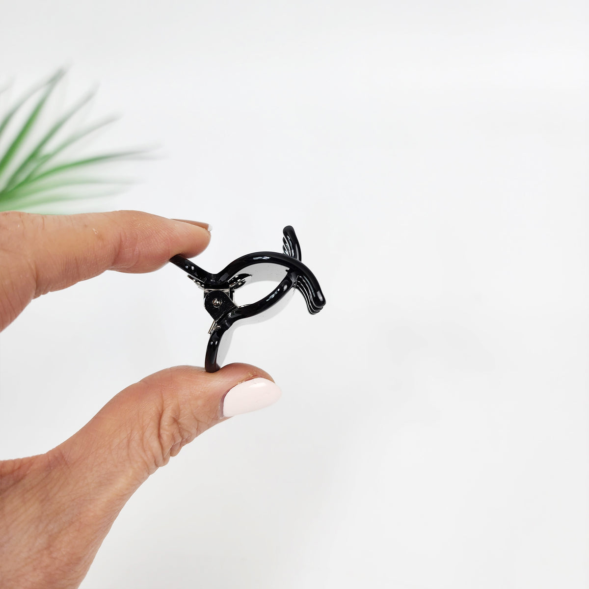 Half Moon Mini Hair Claw Clip 1.6 in – Tortoise Shell, Solid, French-style