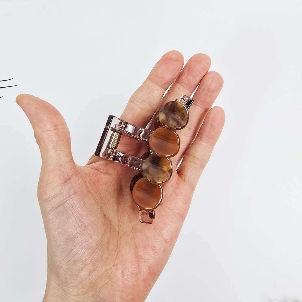 Marble Circle Small Hair Claw Clip 3.1 in – Tortoise Shell, French-style