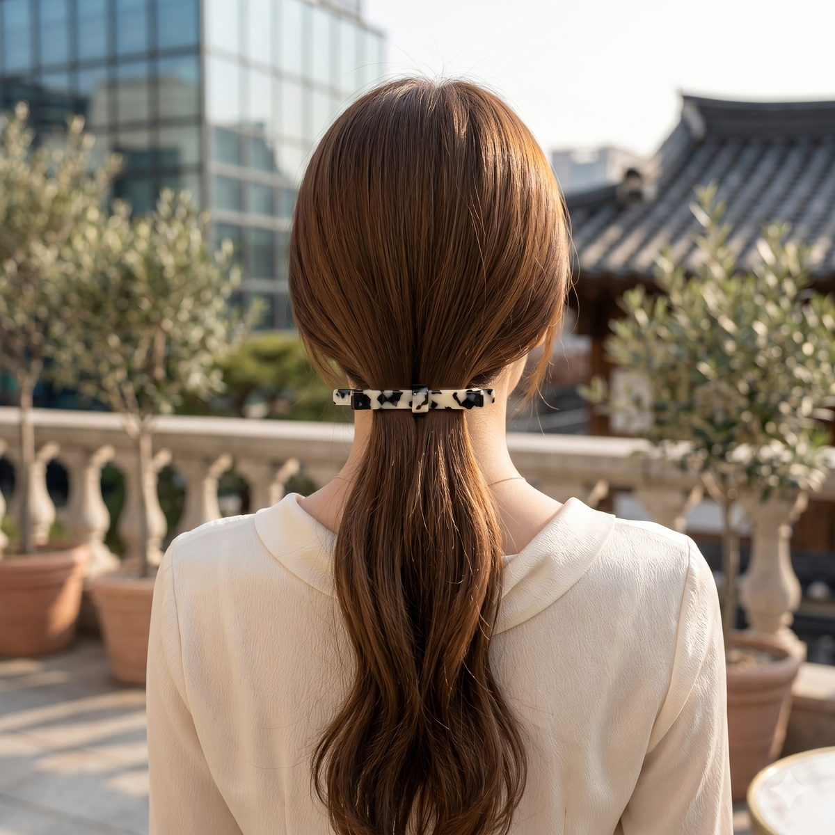Laurence Long Bow Slim Hair Barrette 4.1 in – Tortoise Shell, French Pin