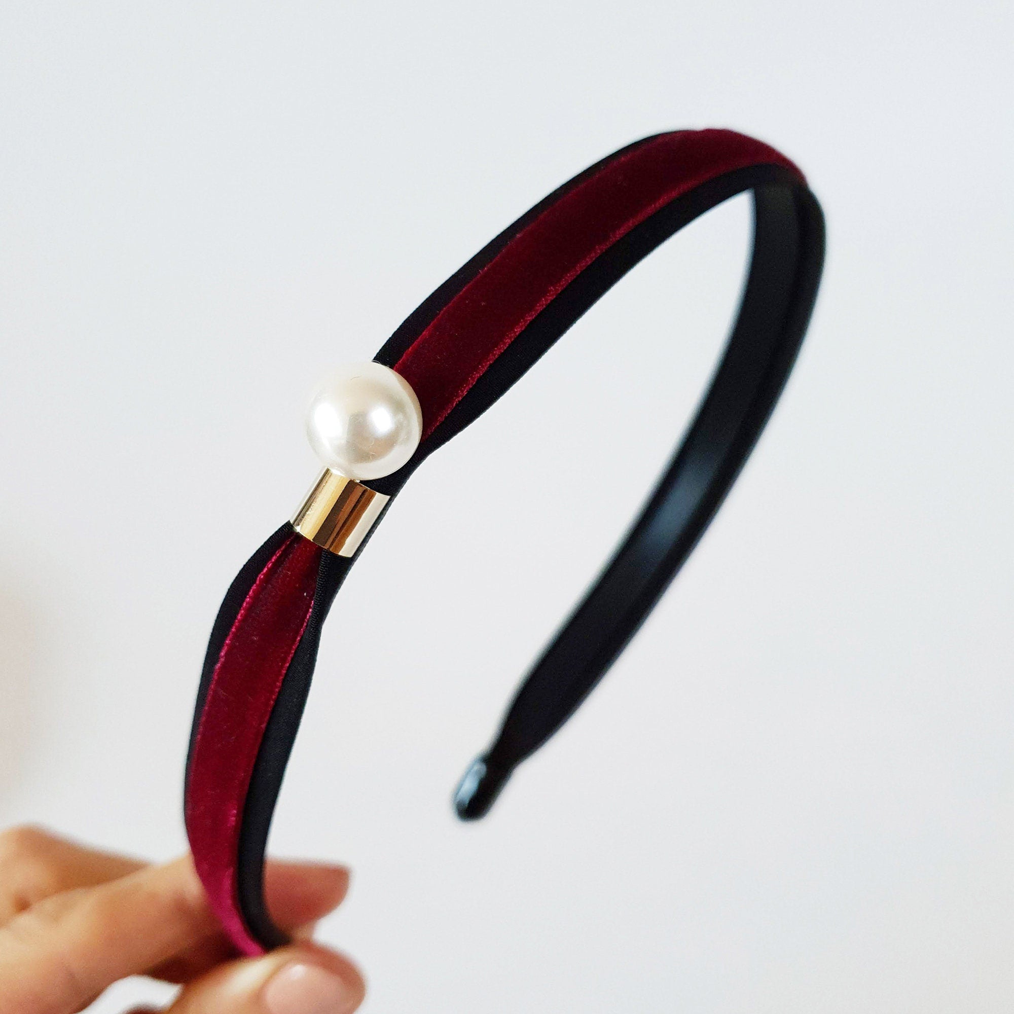 Black Velvet Pearl Headband, Simple Pearl Alice Band, White Ivory Pearl Headpiece for Woman, Handmade Head Wrap, Narrow Classic Headband