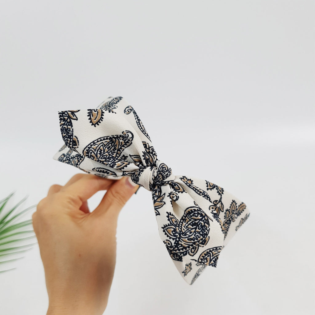 Urban Paisley Bandanna / Wide Ribbon Knotted Headband / Hair Turban For Woman / Hair Accessory