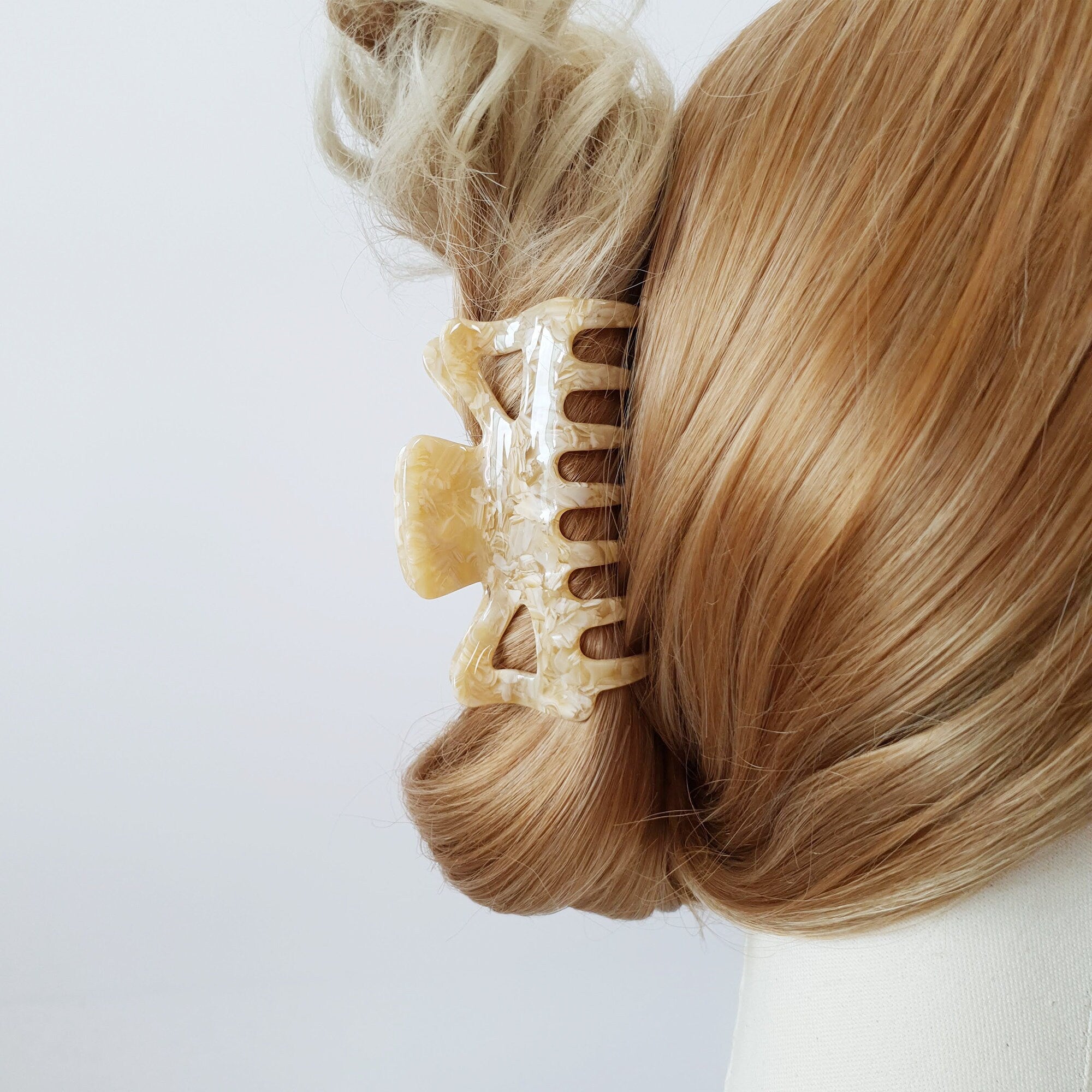 Tortoise Marble Fashionable Linda Hair Clip 3.3 Inch Medium Size/ Luxurious French Hair Clip / Hair Claw for Woman