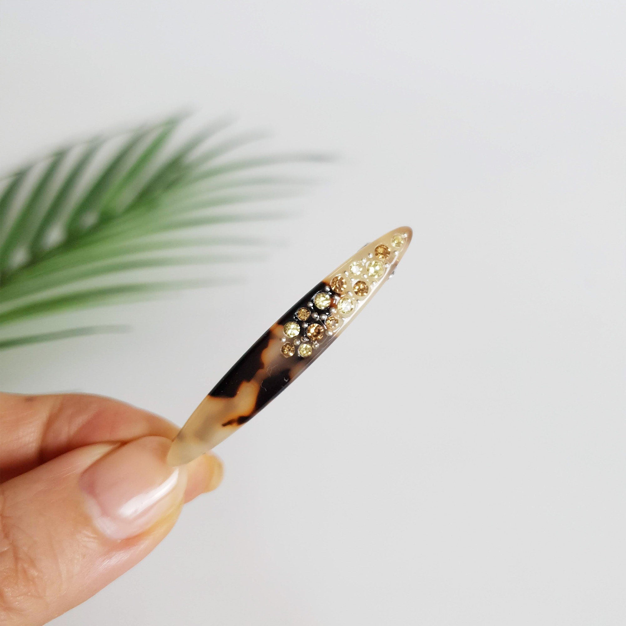 Tortoise Shell Cubic Slim Oval Bobby Pin / Luxurious French Hair Clip Claw / Hair Accessory for Woman / Bow Barrette for Thin Hair